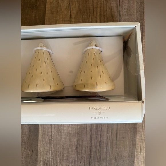 NEW Threshold Studio McGee Neutral Ceramic Bell Ornaments, Set of 3 - Picture 11 of 13